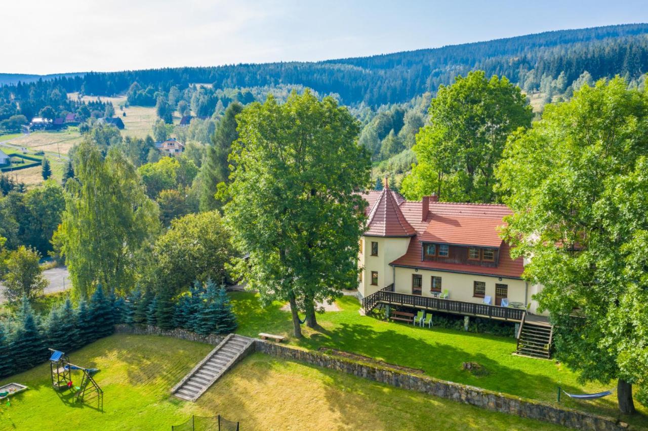 Willa Wiezyczki Świeradów-Zdrój エクステリア 写真