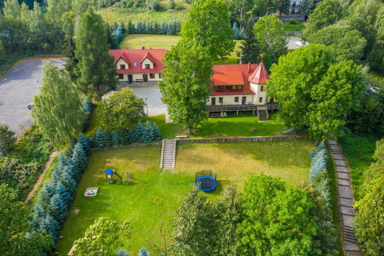 Willa Wiezyczki Świeradów-Zdrój エクステリア 写真